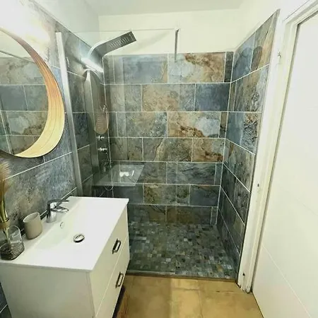 Loggia 80m De La La Grande-Motte